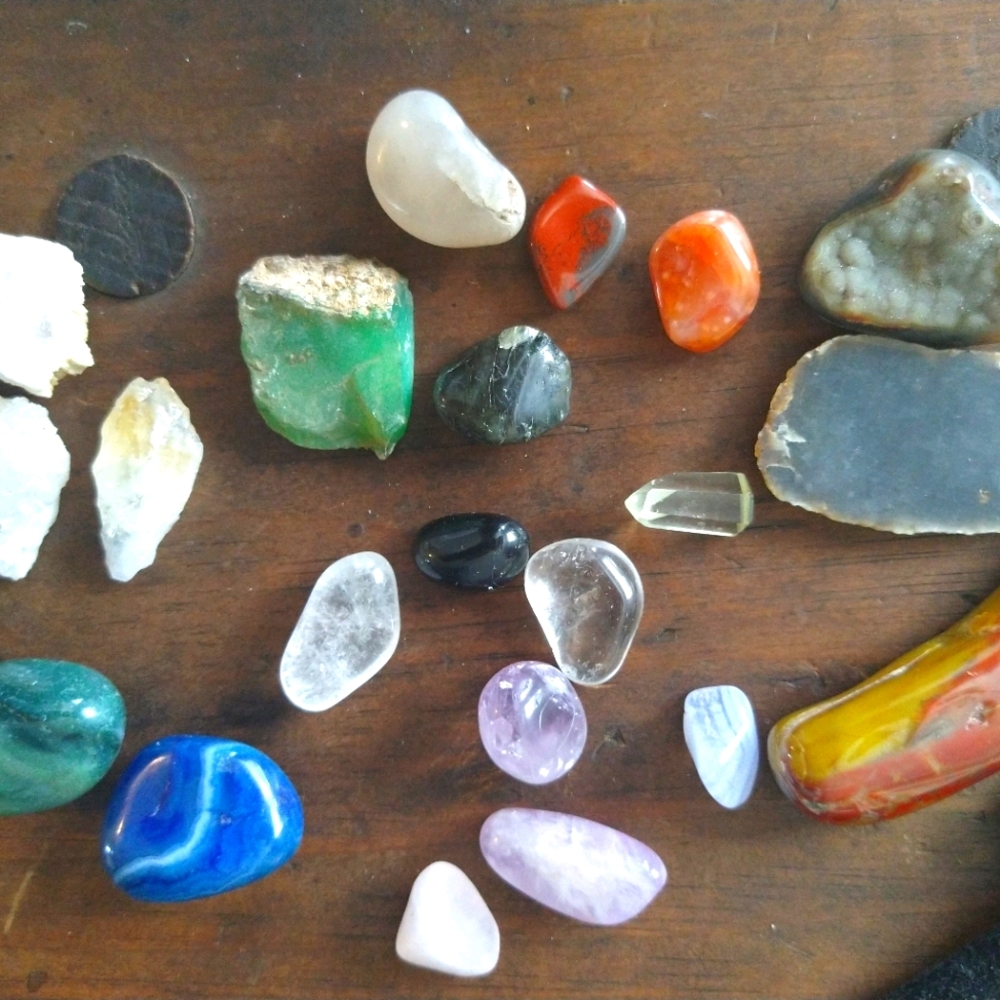 Crystal Bible, Crystal Directory and Crystals